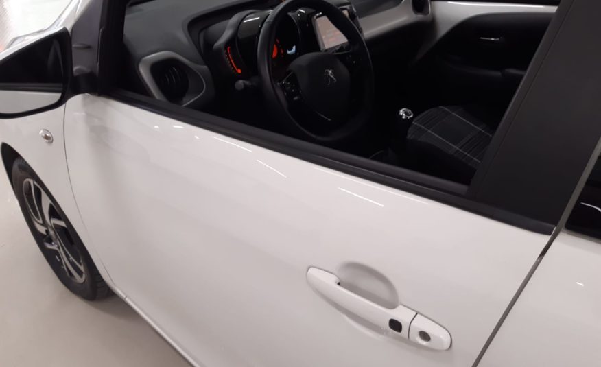 PEUGEOT 108 1.2 PureTech 60KW 82cv Allure