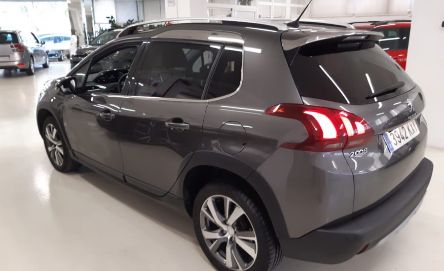 PEUGEOT 2008 1.2 PureTech 96KW 130cv Allure