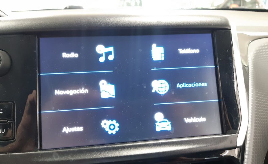 PEUGEOT 2008 1.2 PureTech 96KW 130cv Allure