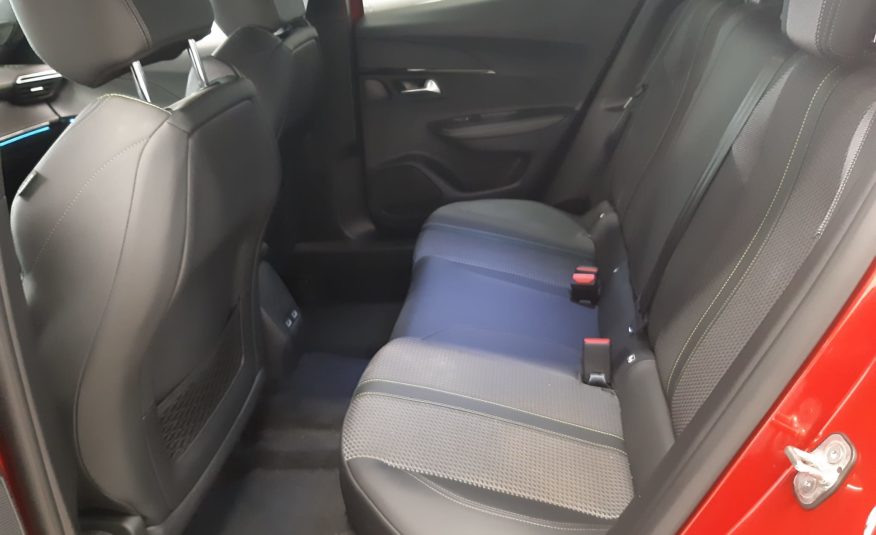 PEUGEOT 2008 2 BlueHDI 130 S&S EAT8 GT