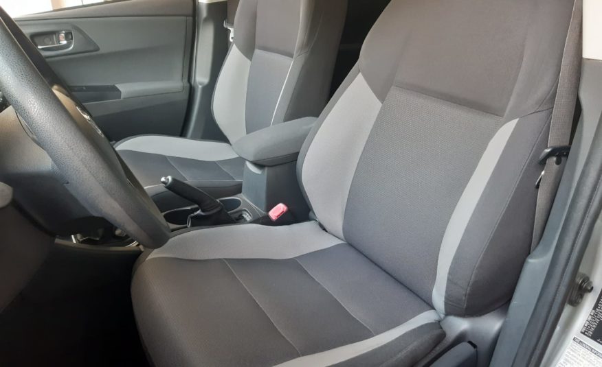 TOYOTA Auris 1.4 90D BUSINESS