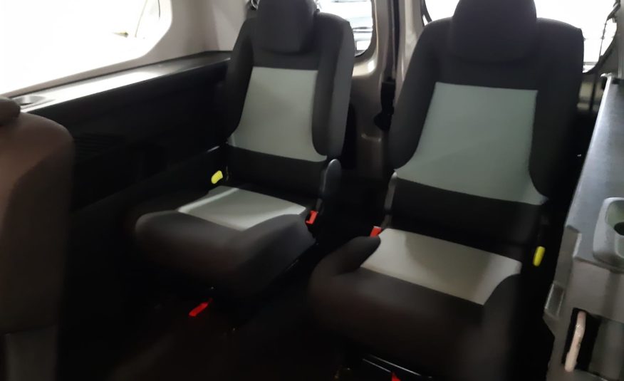 CITROËN Berlingo 3 Talla XL BlueHDi 130 S&S 6v 7 pl Shine