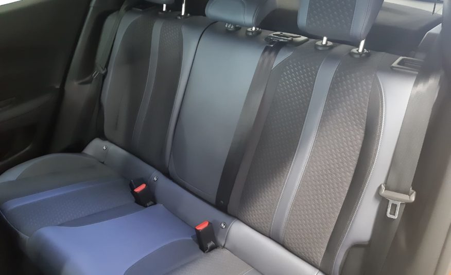 PEUGEOT 2008 2 Puretech 100cv S&S BVM6 Allure